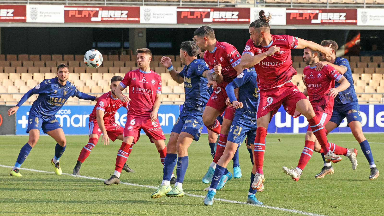 Xerez DFC contra UCAM Murcia en Chapín