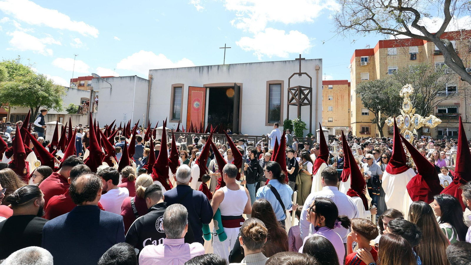 Imágenes de la Hermandad del Soberano Poder en el Miércoles Santo de Jerez 2025