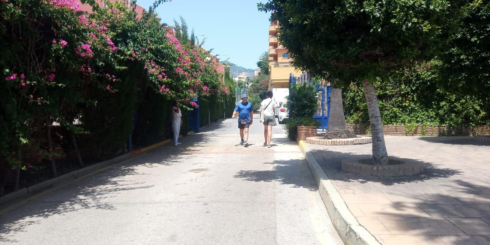 El interior del hotel de Benalmádena precintado por la Policía