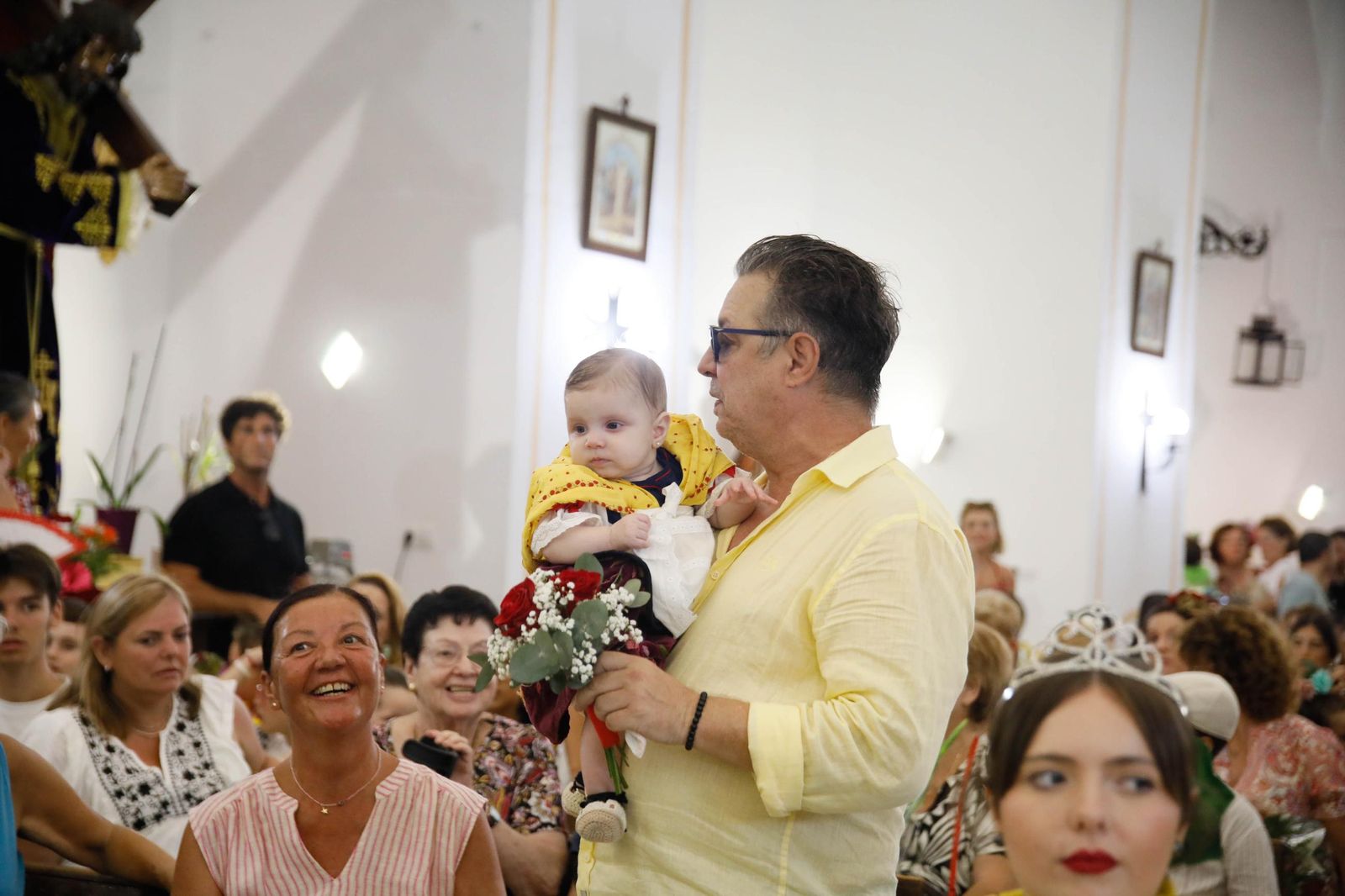 La Subida del Agua de las fiestas de Mojácar, en imágenes
