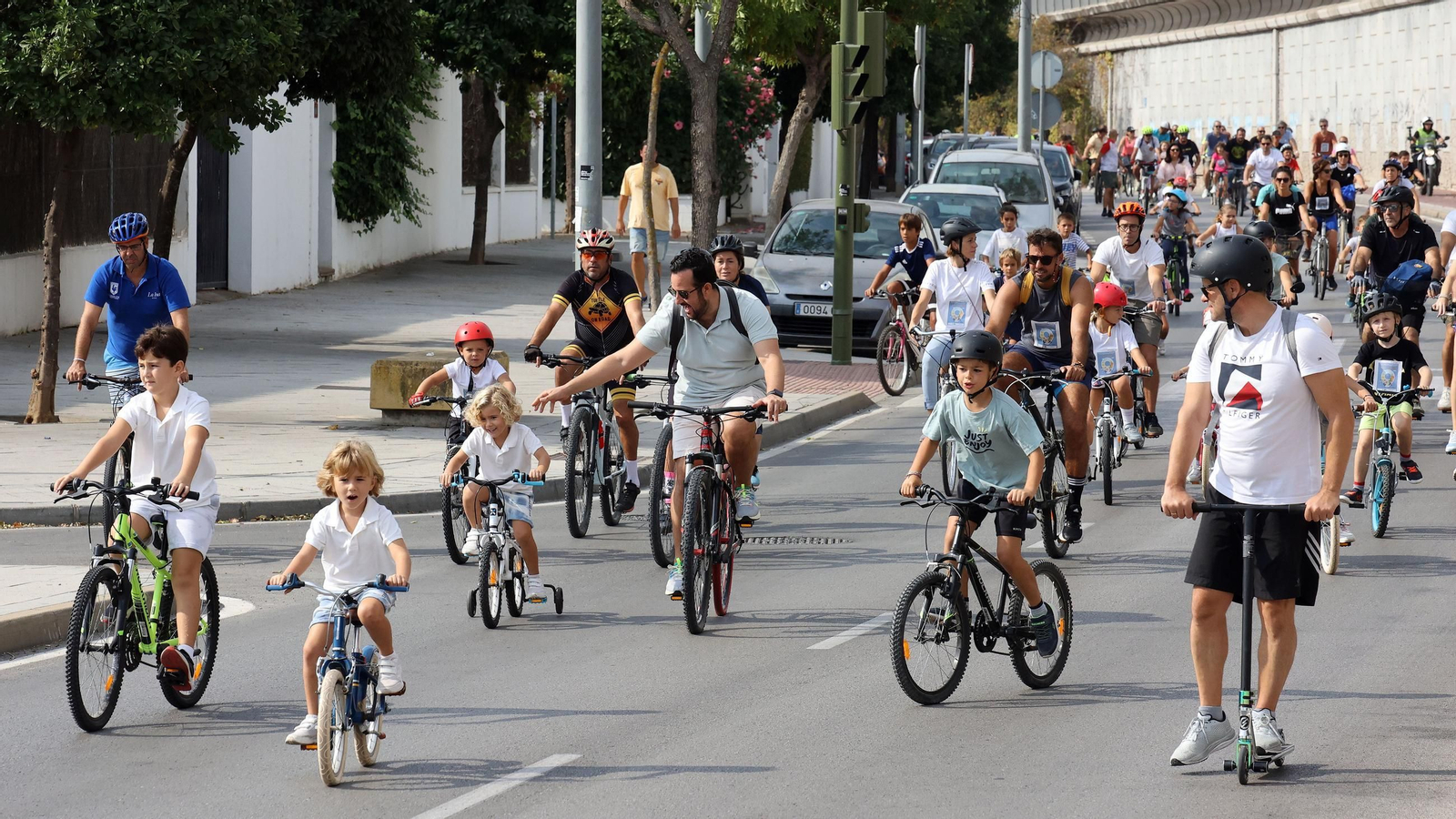 Búscate en el Día de la Bici Amistad por Jerez