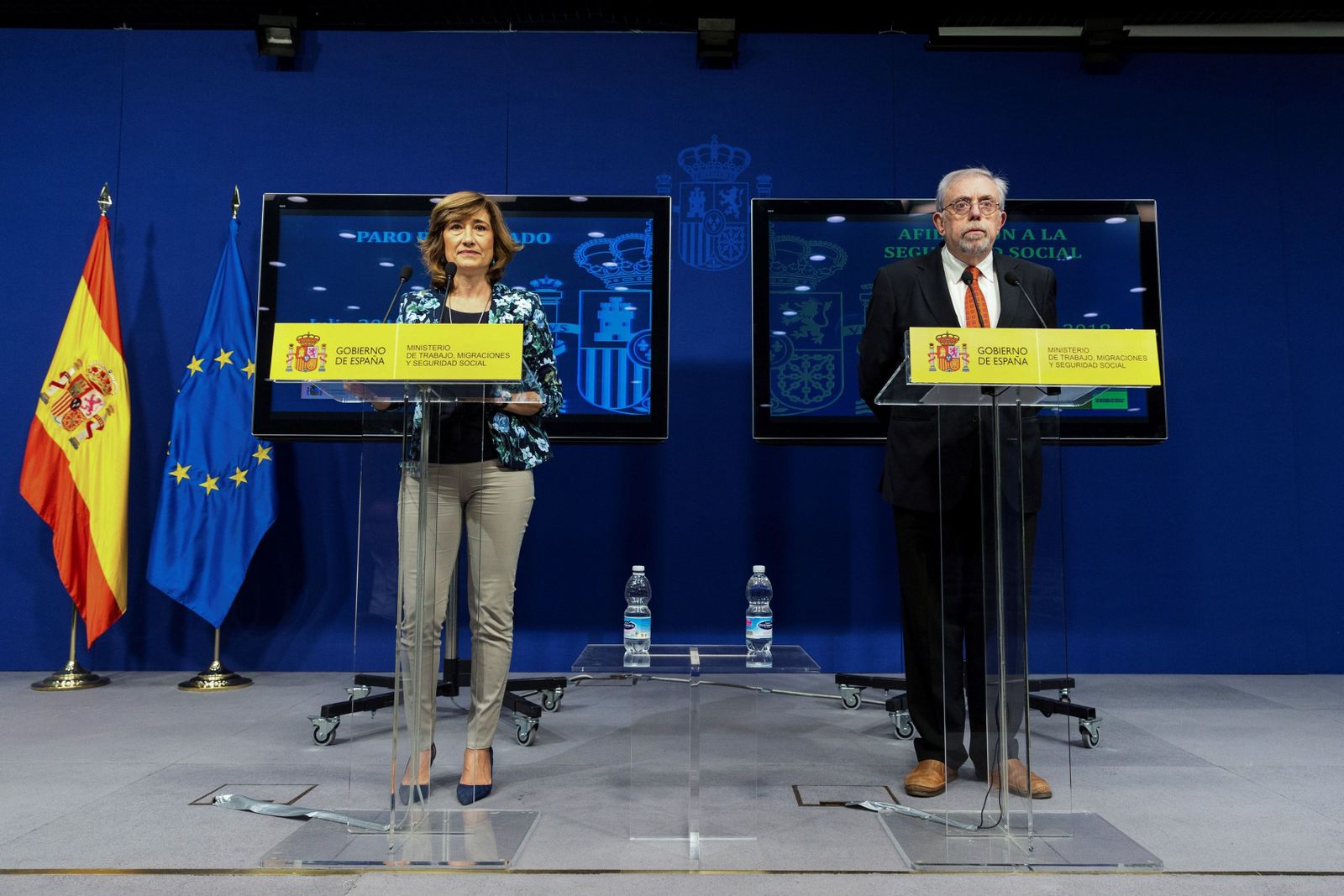 La secretaria de Empleo, Yolanda Valdeolivas, y el secretario de Seguridad Social, Octavio Granado.