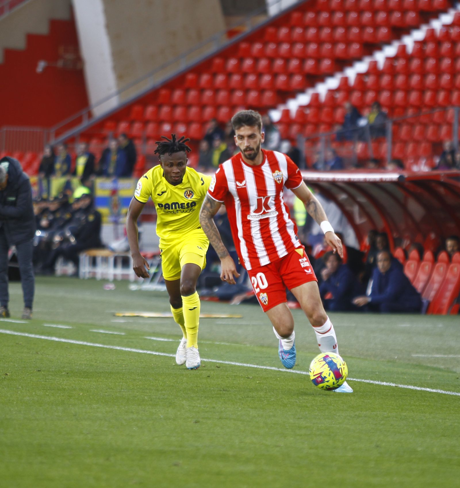 Imágenes de la derrota de la U.D. Almería ante el Villarreal por 0 a 2
