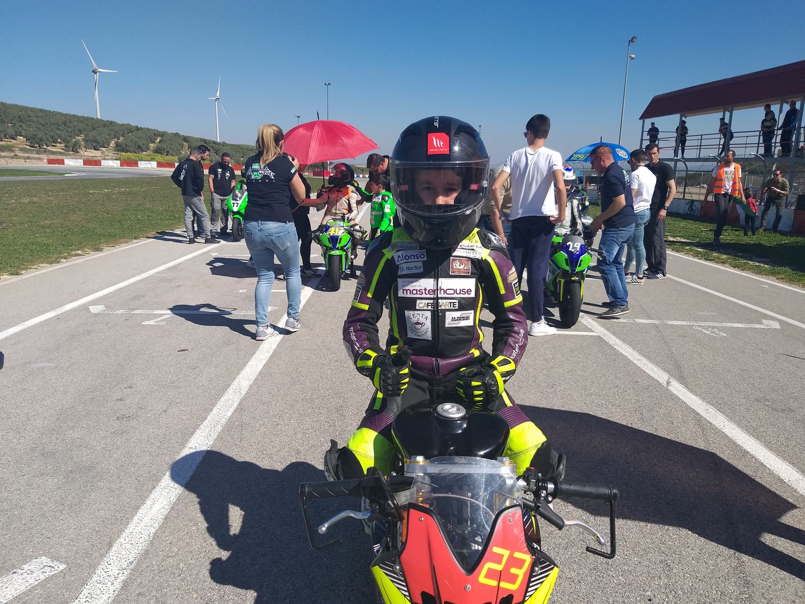 El algecireño Yoni en la parrilla de salida