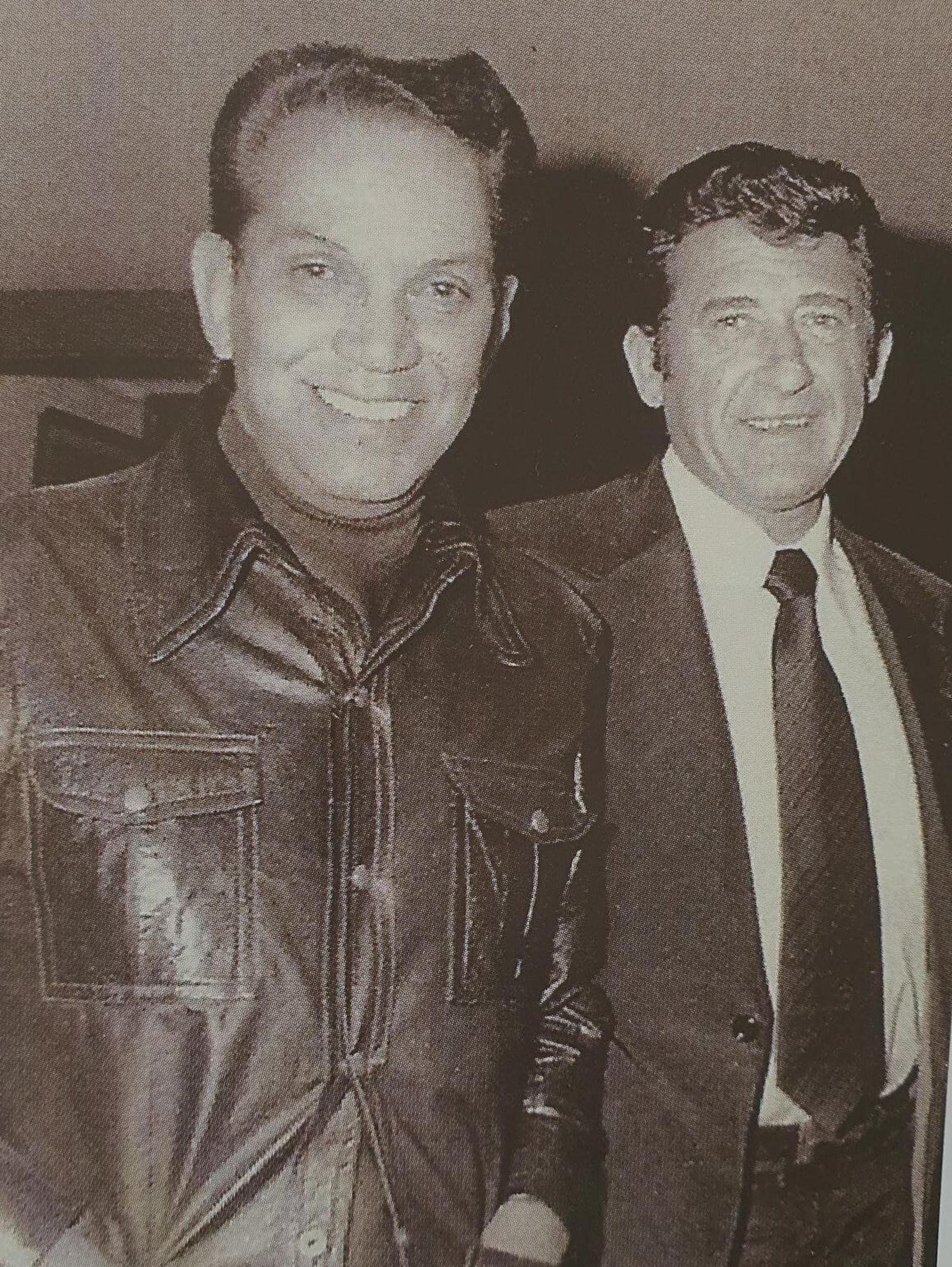 Benitez Carrasco con el actor mexicano Cantinflas.