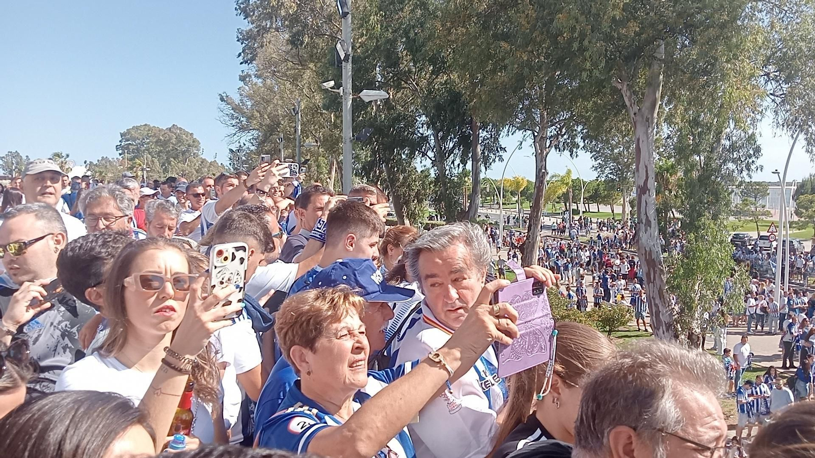 Imágenes del ambiente previo al Recre-Cacereño
