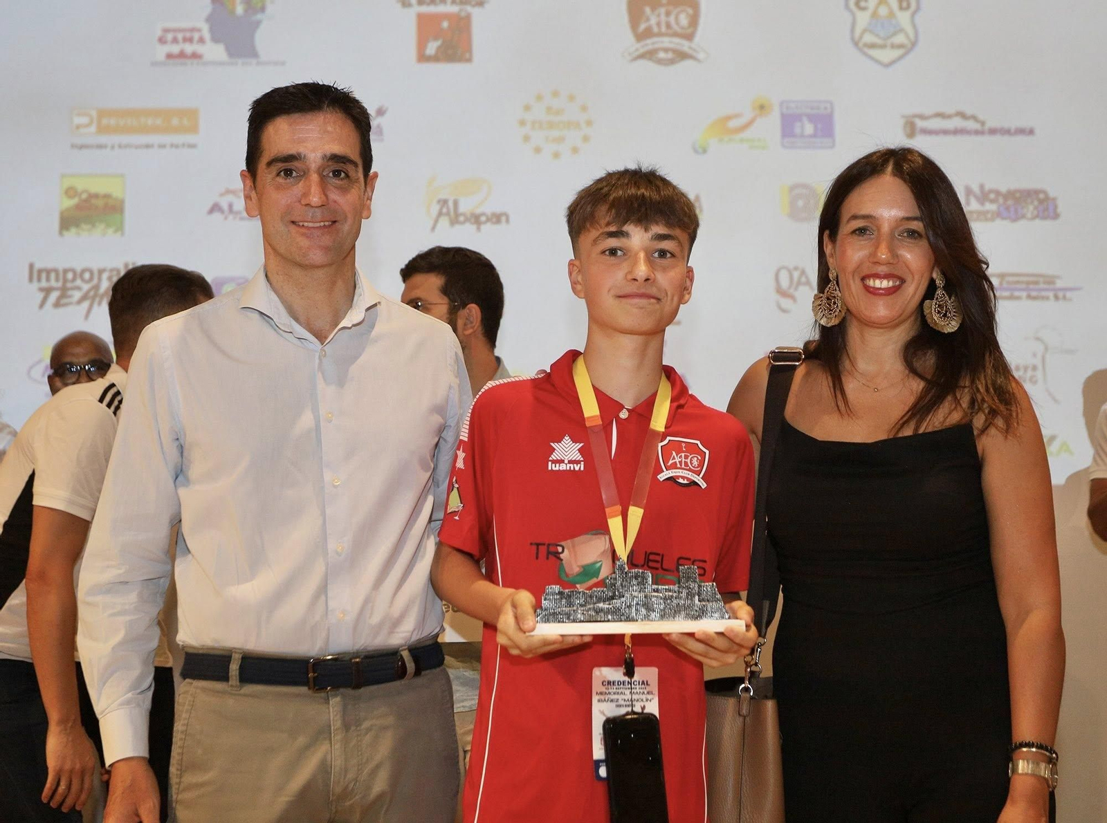 Alcalá la Real rinde homenaje a la memoria de Manolín, en imágenes