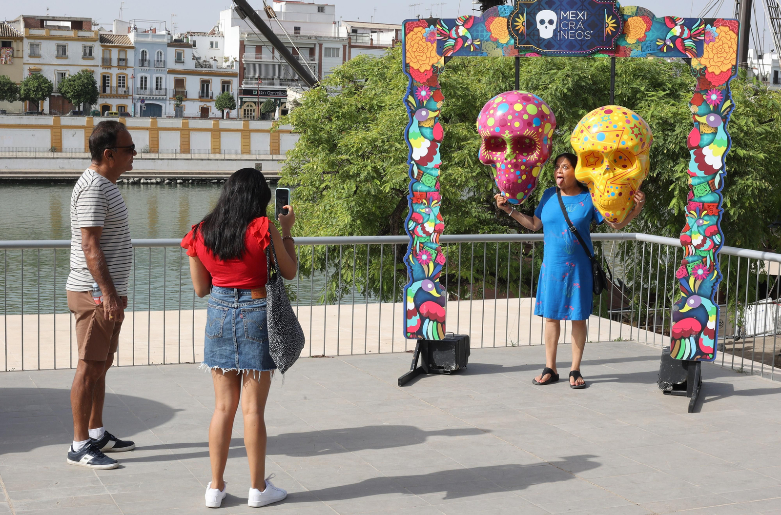 Exposición Mexicráneos