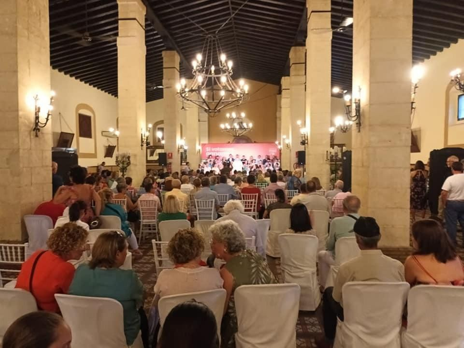 Un acto de campaña del PSOE celebrado días atrás en El Puerto. Un acto de campaña del PSOE celebrado días atrás en El Puerto.
