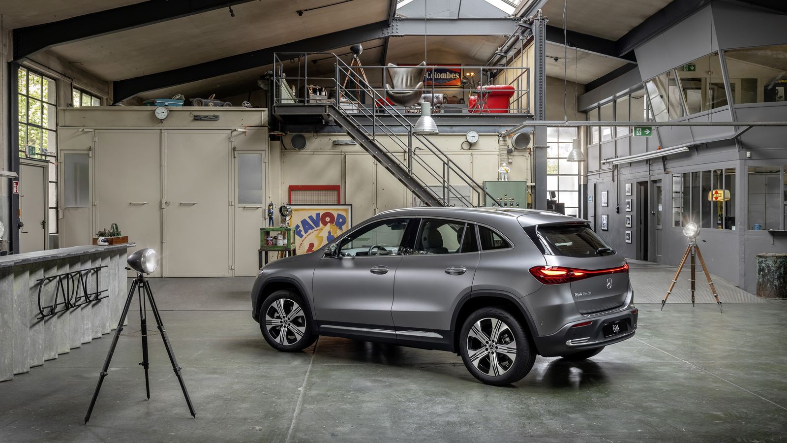 El EQB aporta la posibilidad de disponer de hasta siete asientos. En la versión de cinco plazas ahora se puede instalar un gancho de remolque.