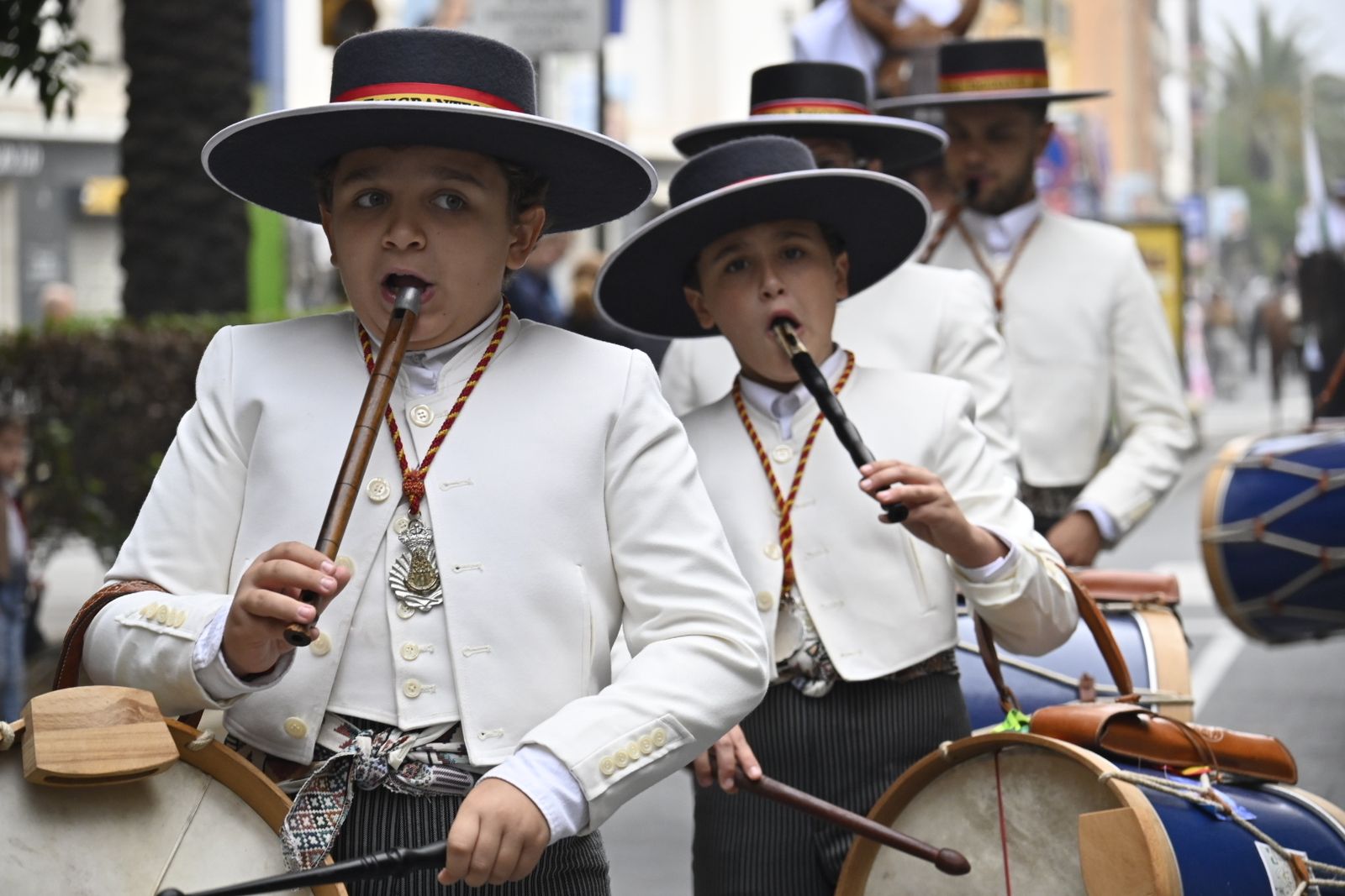 El Rocío 2023: Imágenes de los peregrinos de la Hermandad de Emigrantes