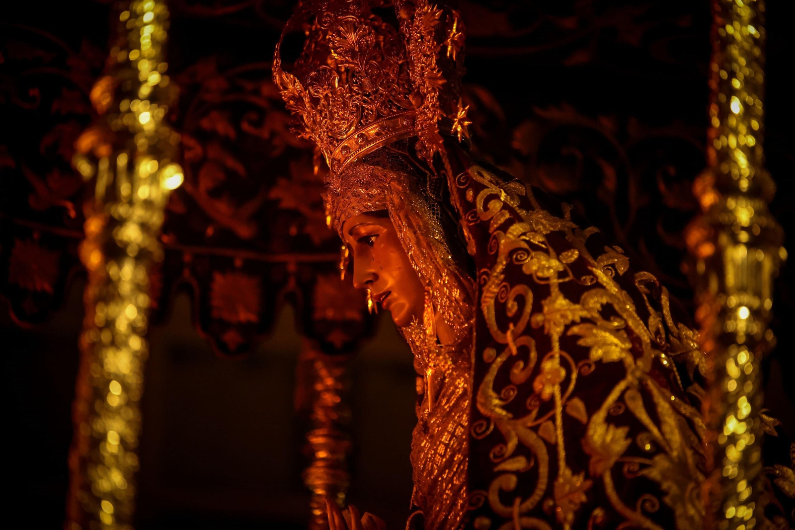 Madrugada del Viernes Santo en Jerez: imágenes de la Noche de Jesús