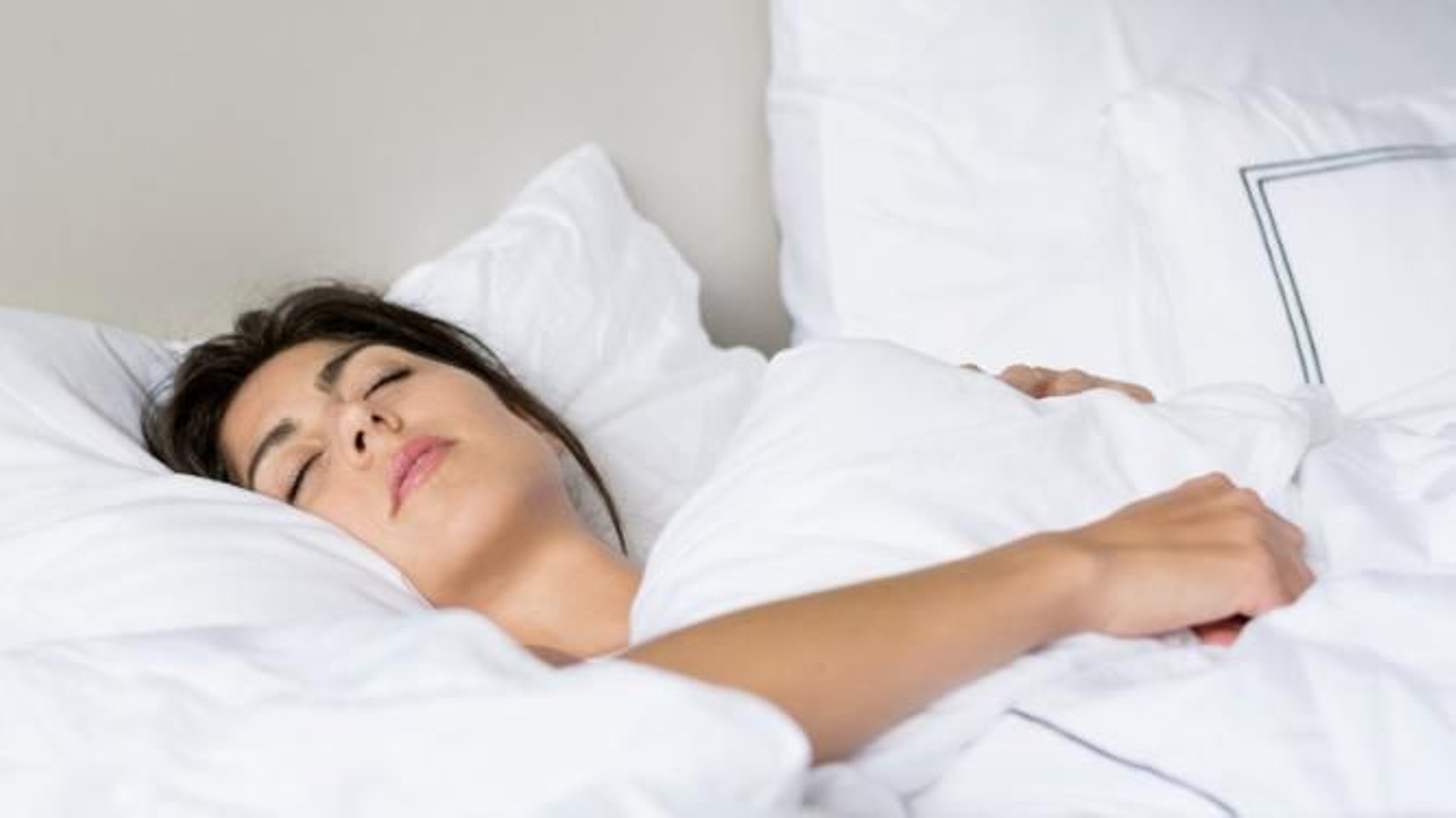 ¿Por qué baja la temperatura corporal cuando dormimos?