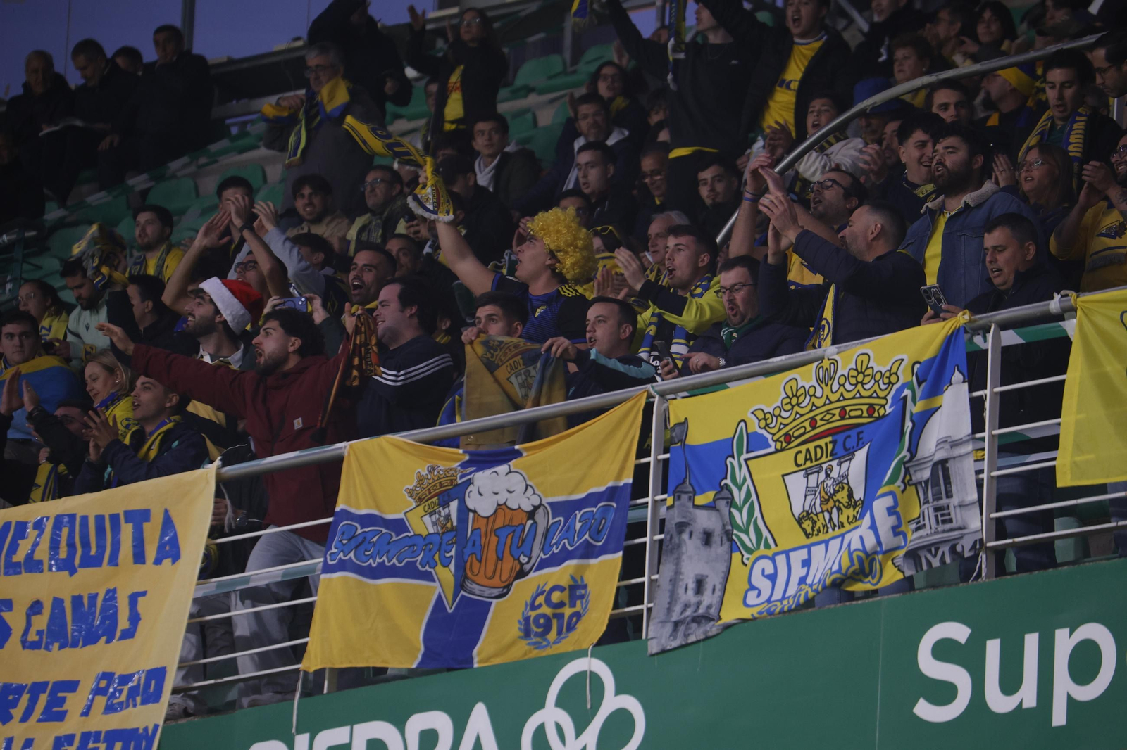 Las mejores fotos del ambiente en el Córdoba CF - Cádiz