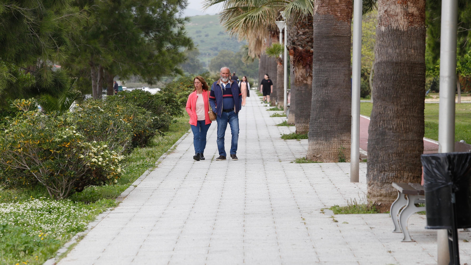 Un paseo por la ribera del Río Palmones, en imágenes