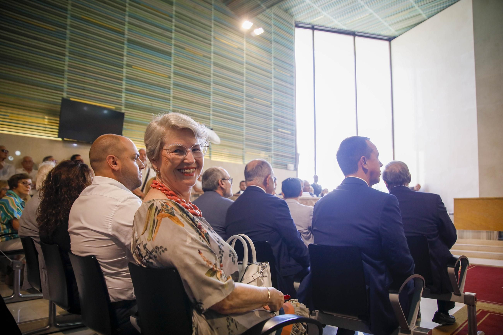 Placa de memoria histórica en el monumento de los coloraos, en imágenes