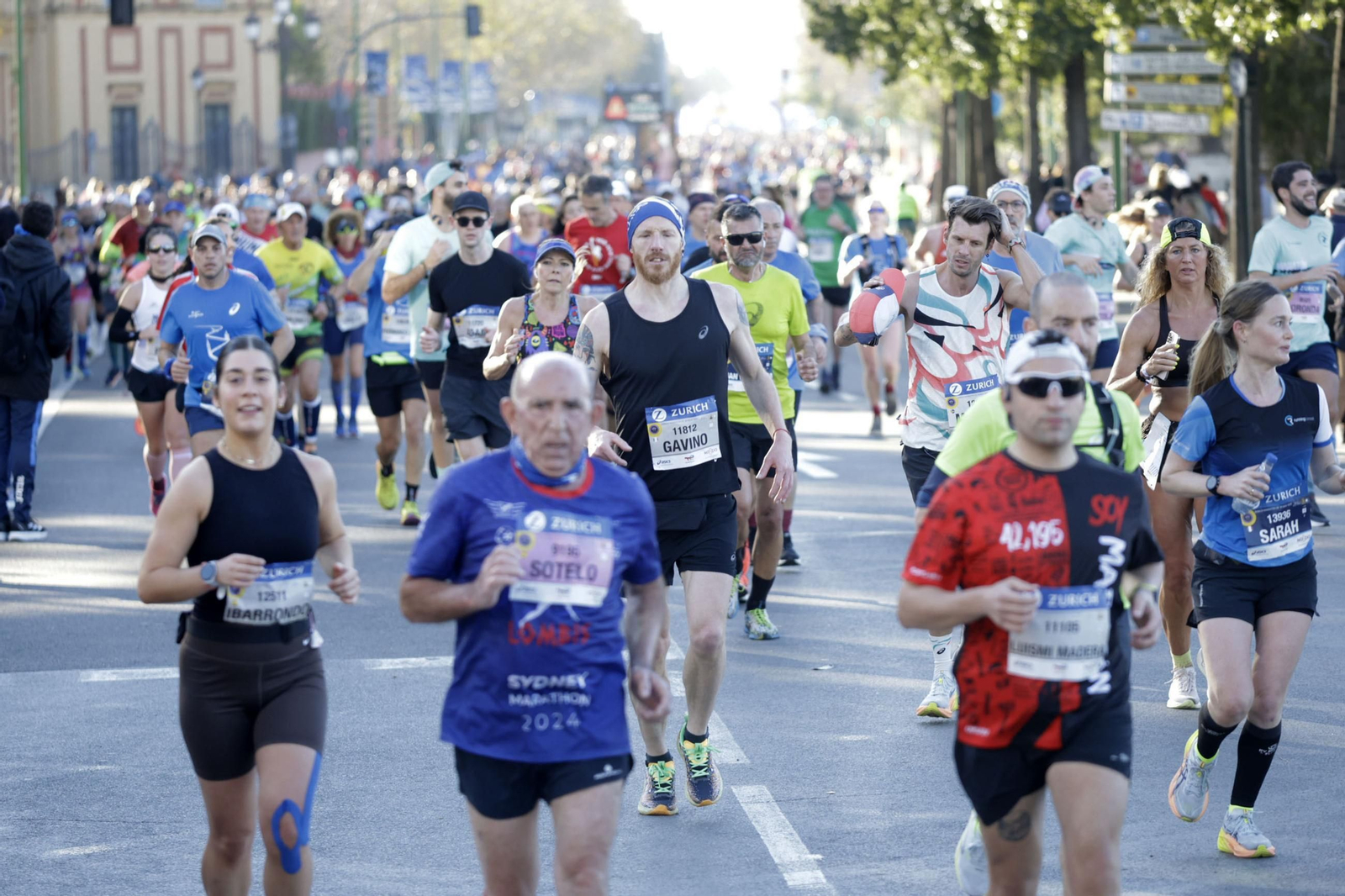 Búscate en el Zurich Maratón de Sevilla 2025