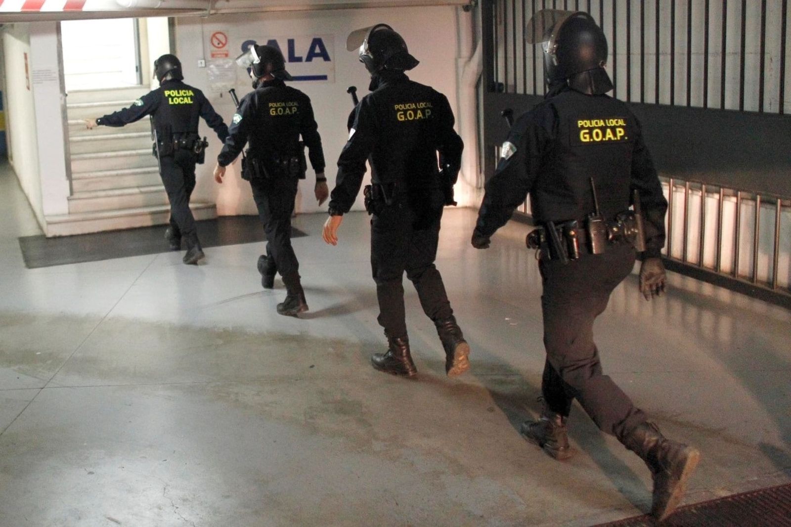 Varios agentes de los GOAP de Los Barrios