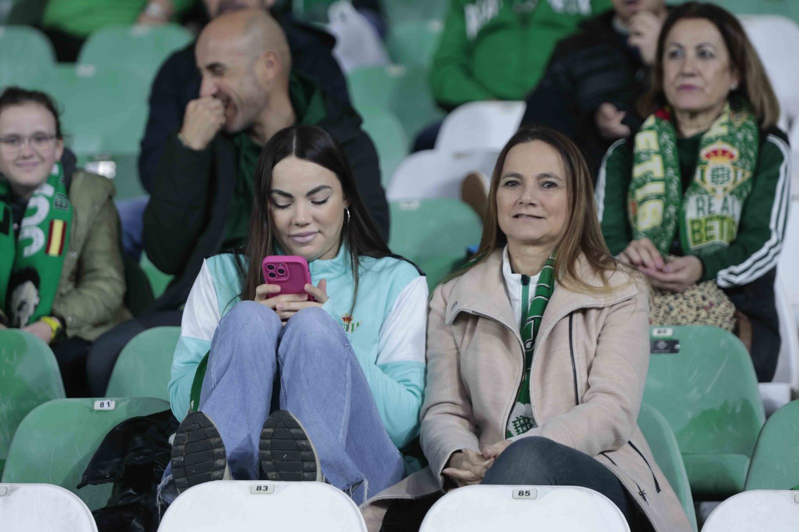 Búscate en las gradas del Villamarín