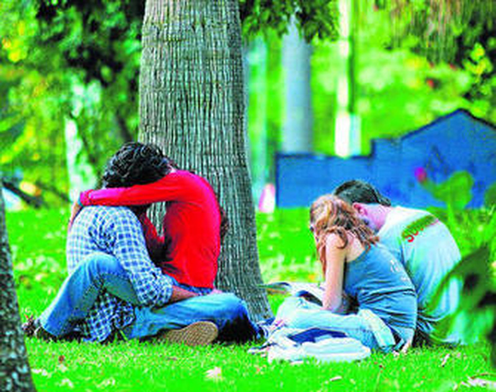 La obra aborda cuestiones importantes como algunas trabas a la prevención del VIH.