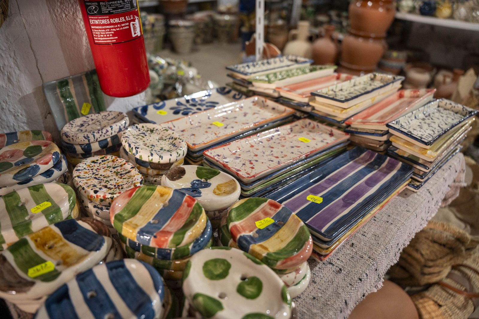 Viaje al centro del corazón alfarero de Níjar, en imágenes