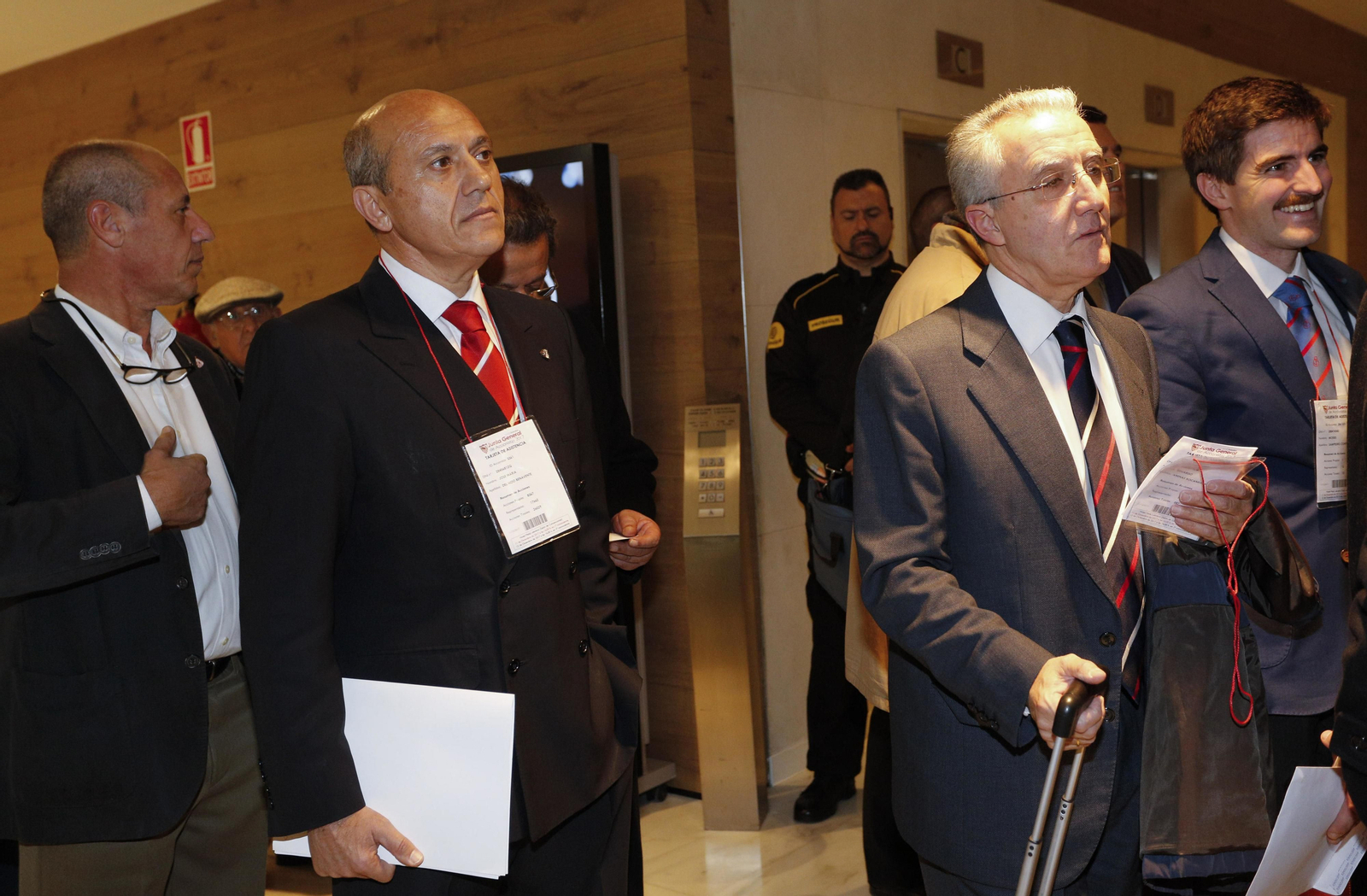 La Junta General del Accionistas del Sevilla FC, en imágenes