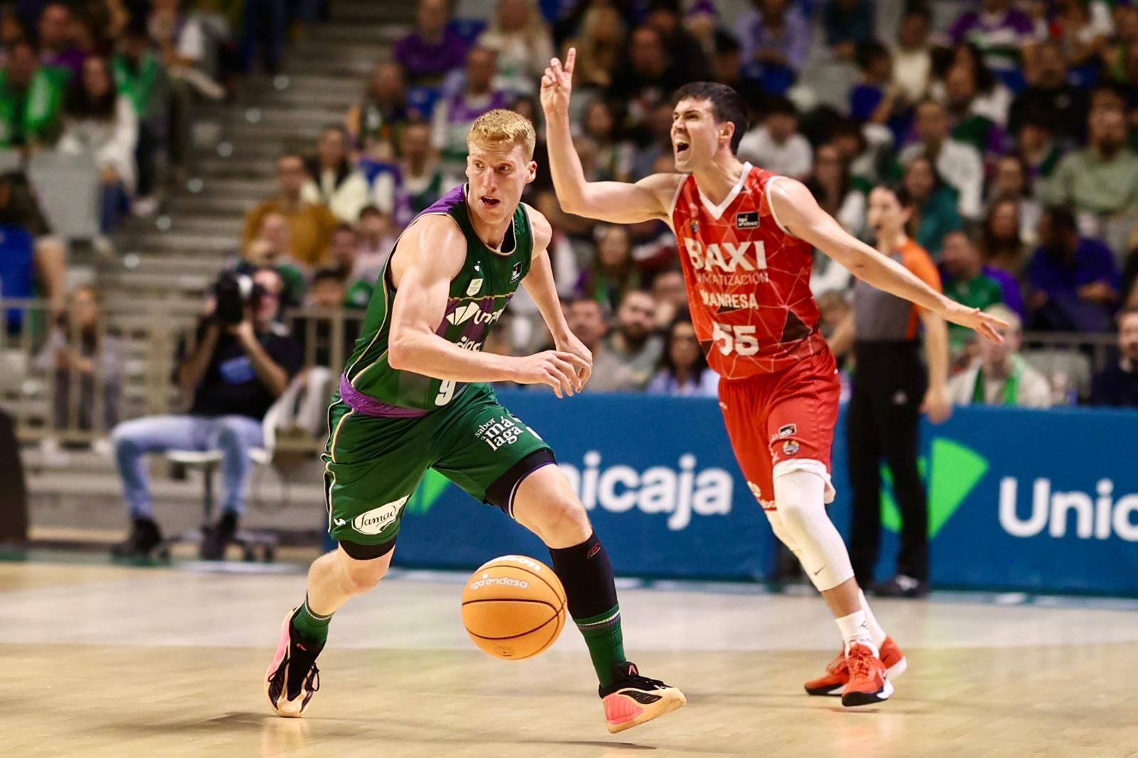 El Unicaja-Baxi Manresa, en fotos