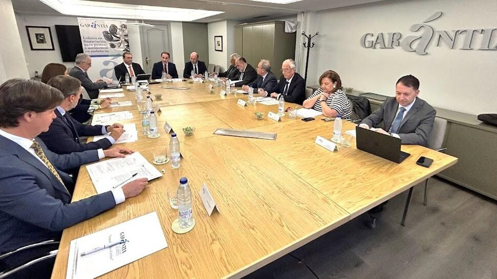 Consejo de administración de Garántia