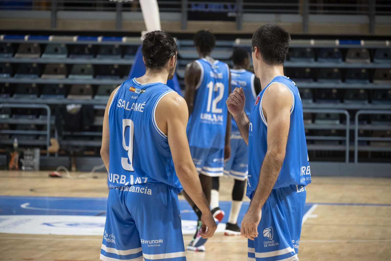 Imágenes del partido entre el Ciudad de Huelva y Biele ISB