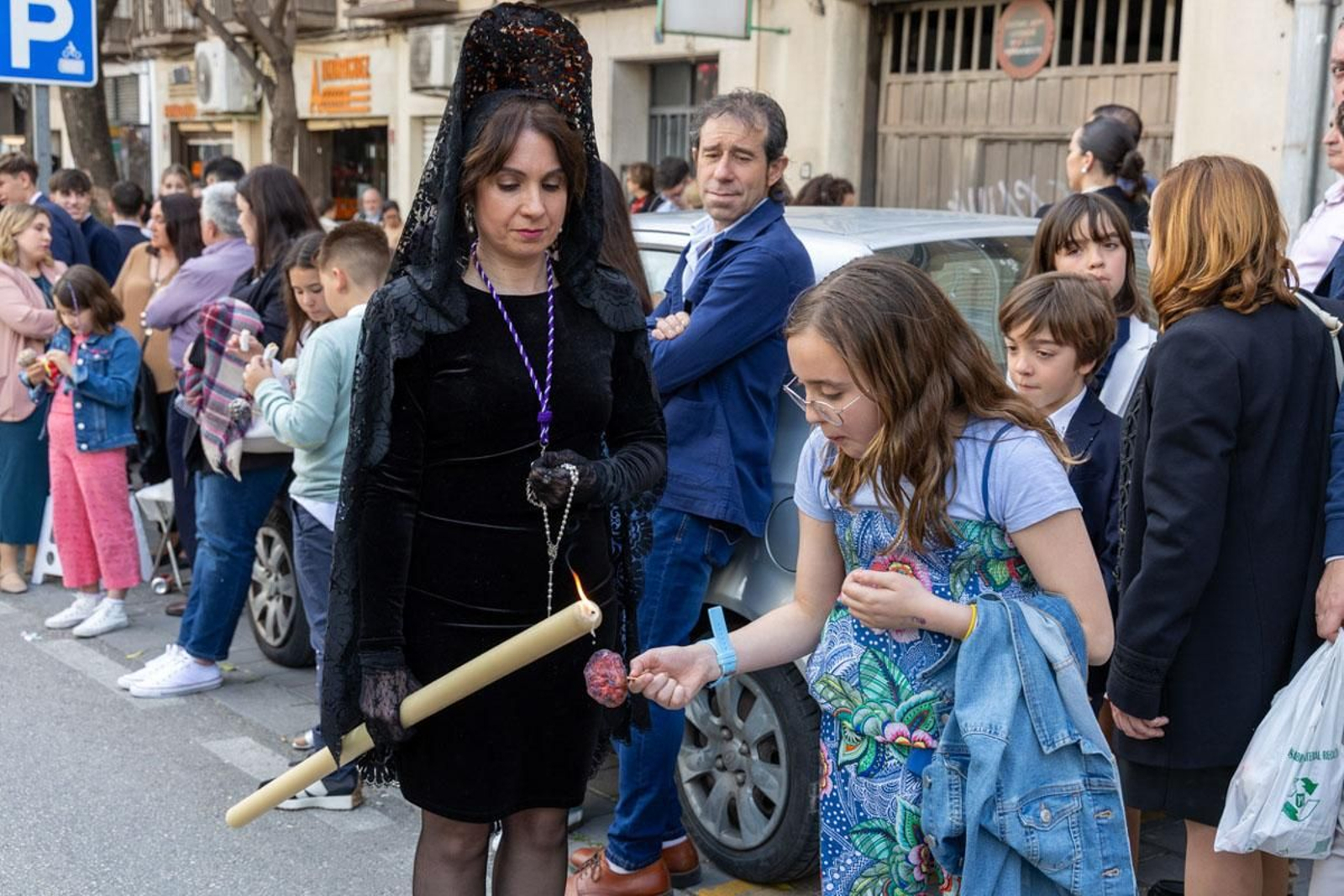 Los jiennenses arropan a las tres cofradías de la tarde en un Domingo de Ramos más caluroso de lo esperado (I)