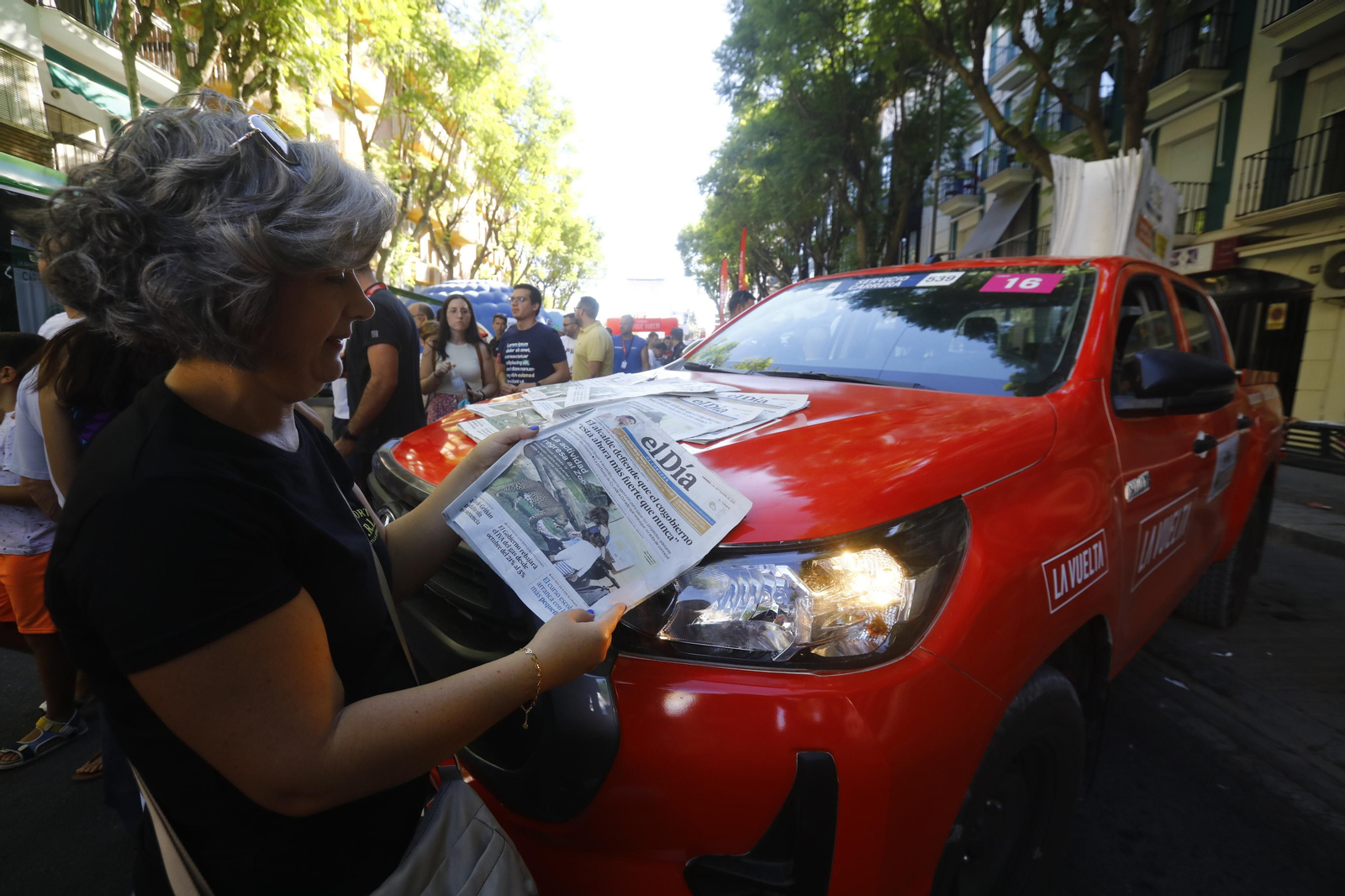 El ambiente en Montilla tras la llegada de La Vuelta, en imágenes