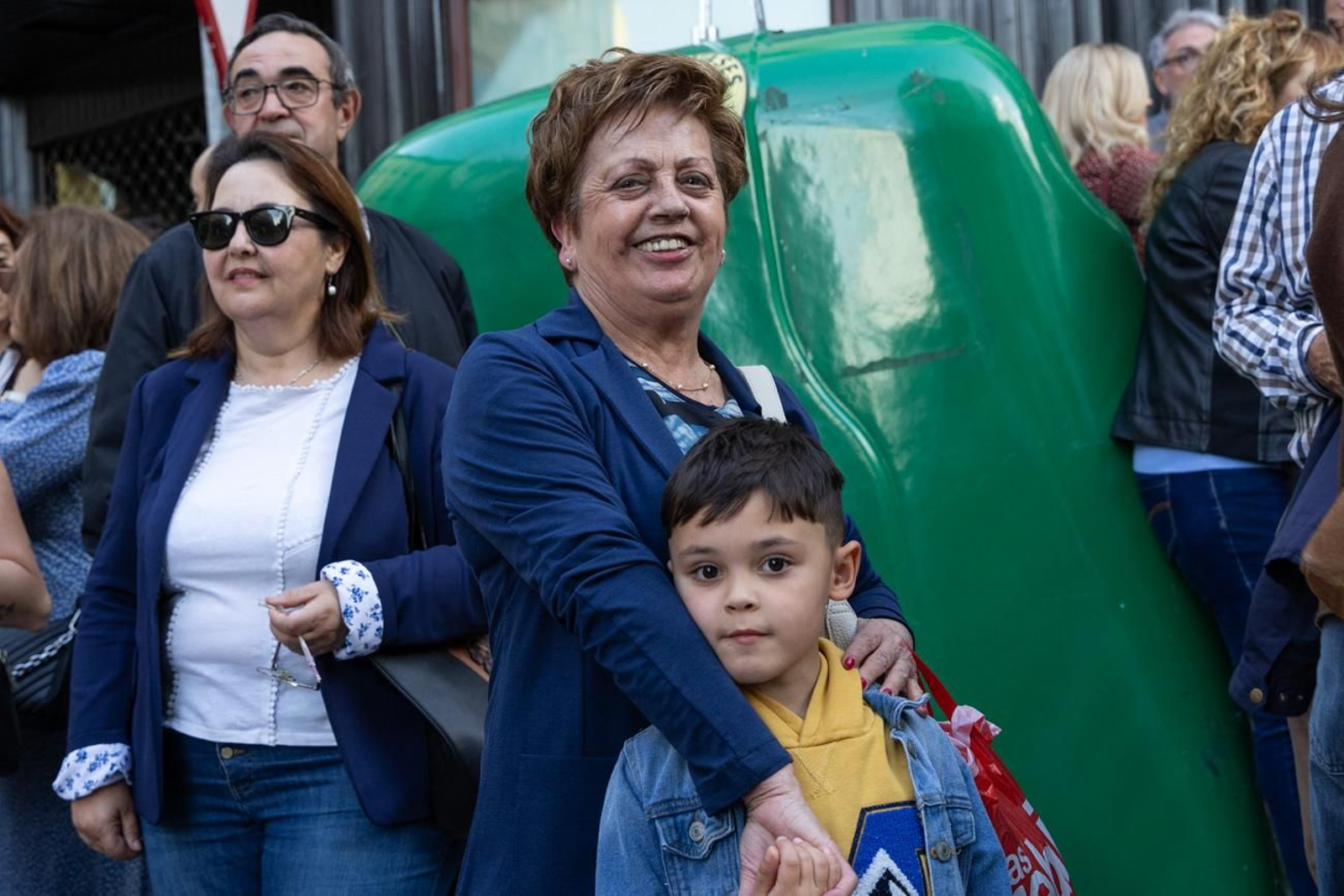 Procesiones infantiles y cruces del 2 de mayo