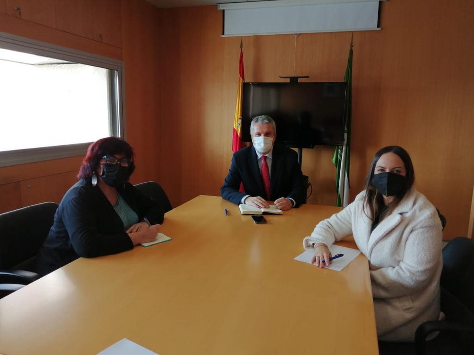 Reunión del Colegio de Enfermería y la Delegación de Salud.