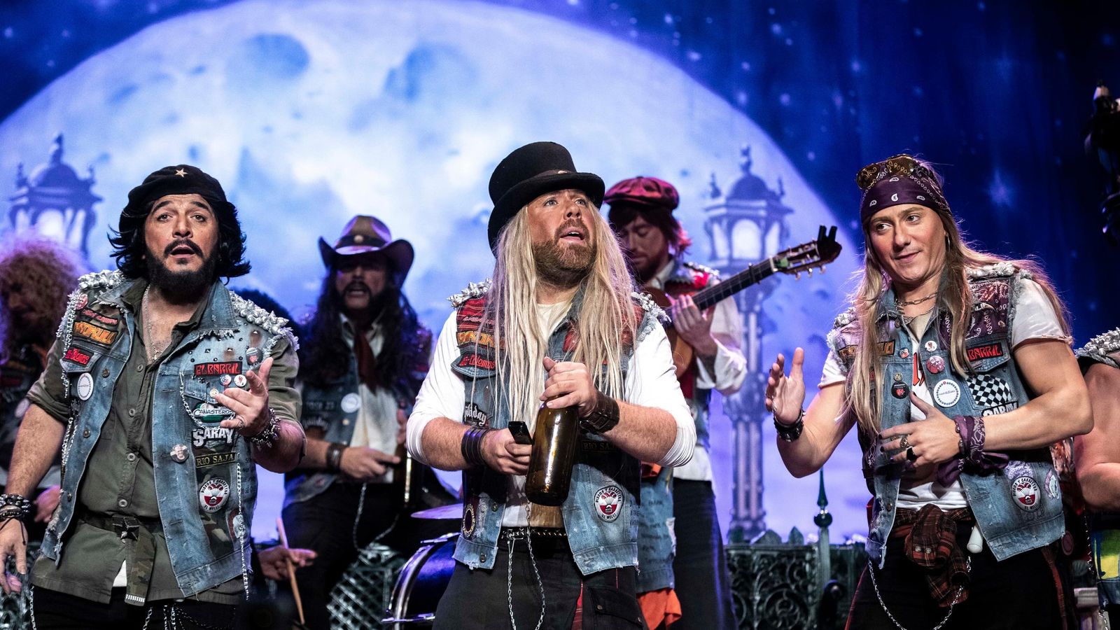 Búscate entre las mejores imágenes de la décima sesión de preliminares del COAC 2025