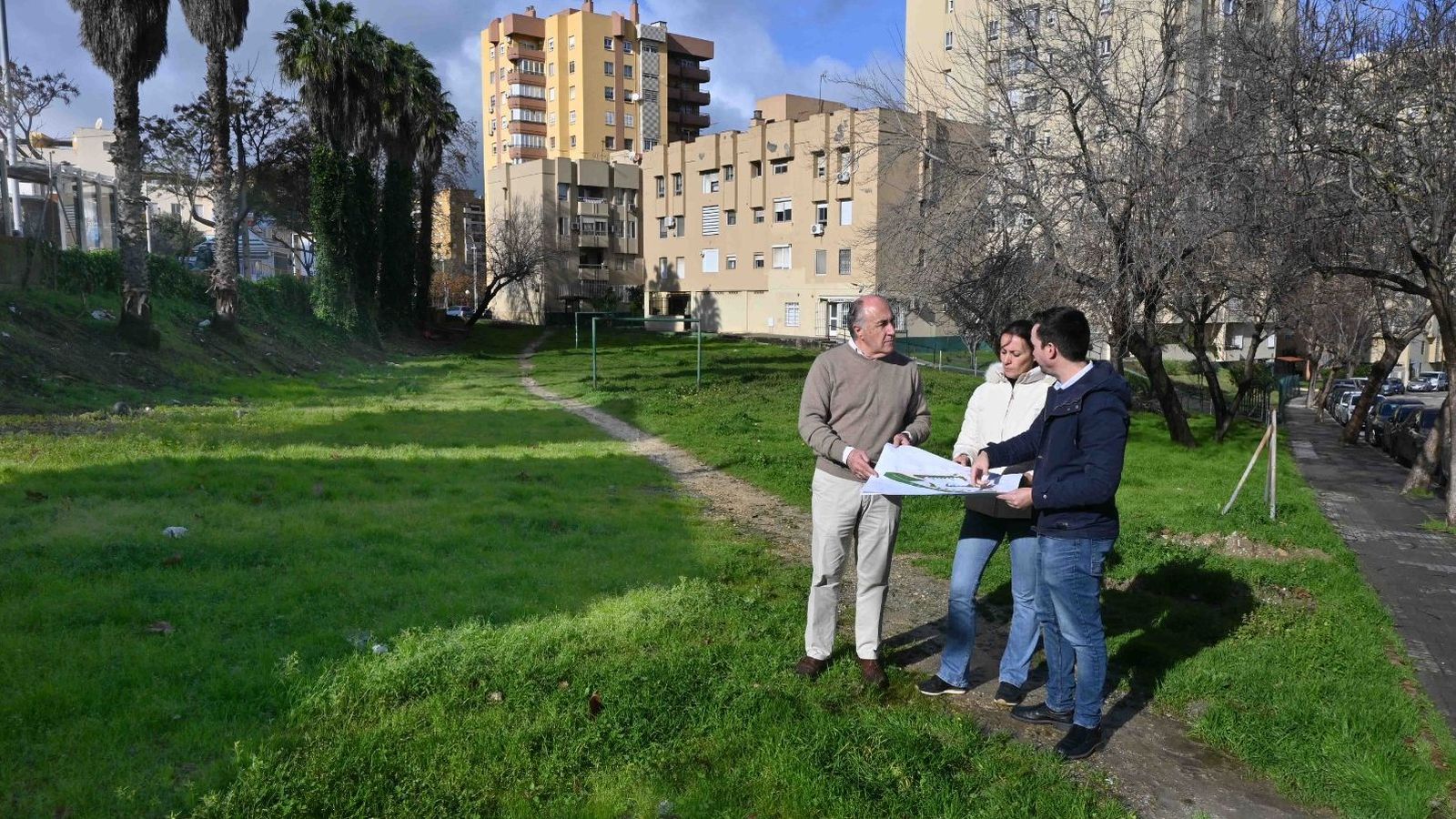 Algeciras transformará el solar de Ramón Puyol en un nuevo espacio con aparcamientos y zonas verdes.