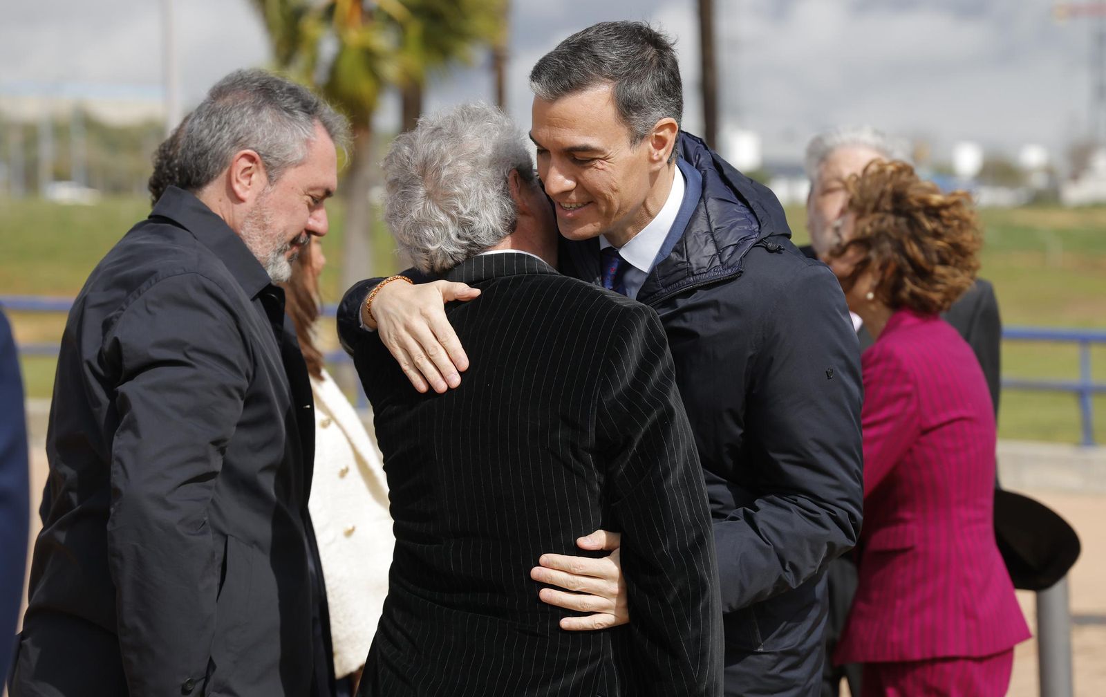 Las fotos del acto de entrega de la Medalla de Oro de Dos Hermanas a Francisco Toscano