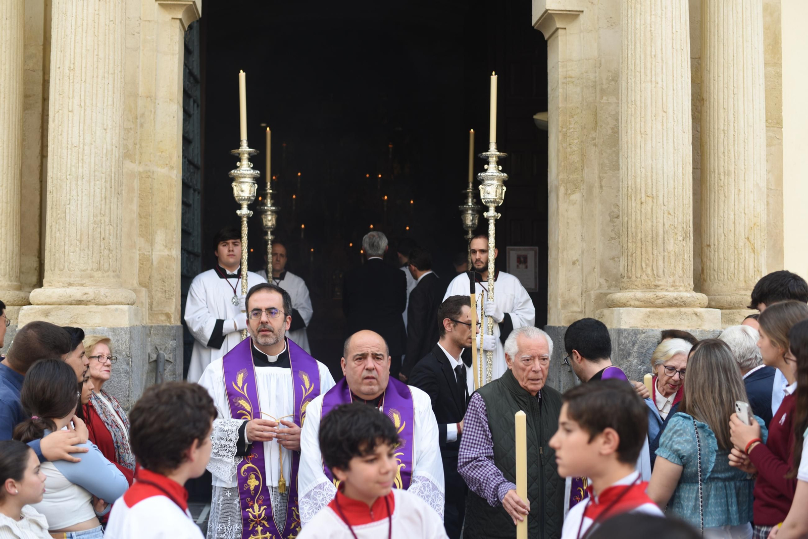 La procesión del Cristo de la Providencia de Córdoba, en imágenes