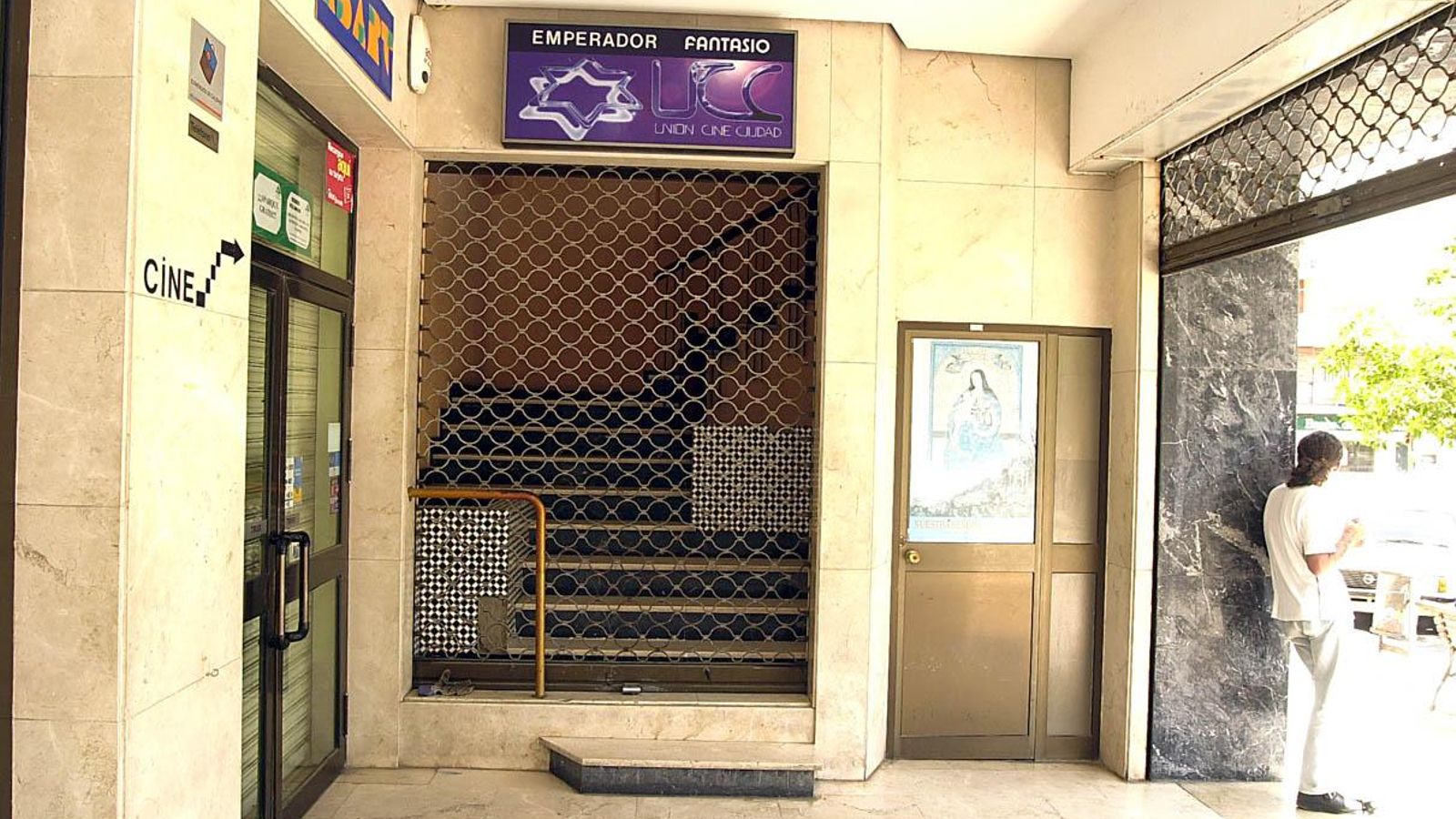 El cine Fantasio en el momento en que cerró.