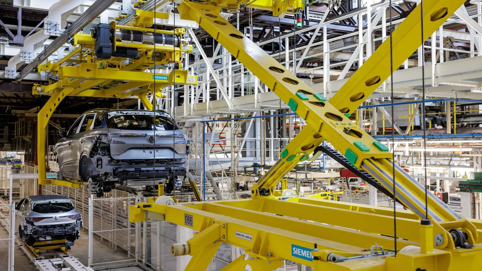 Las ayudas concedidas por Industria se enmarcan en el PERTE VEC y Renault ha sido la principal beneficiada.