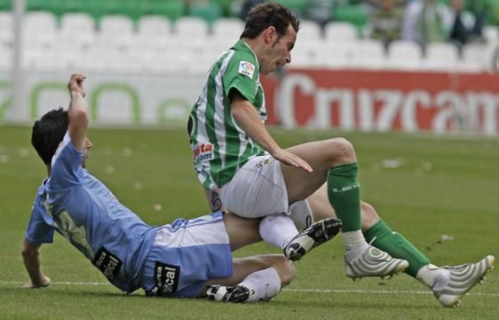 El Betis deja escapar otros dos puntos en casa ante el Murcia. / Antonio Pizarro