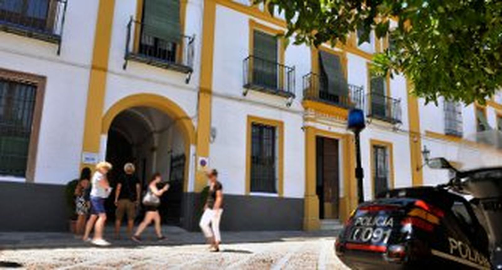 Una comisaría a medias