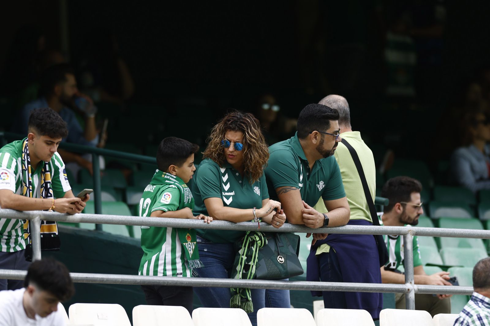 Búscate en las fotos del Betis-Atlético de Madrid