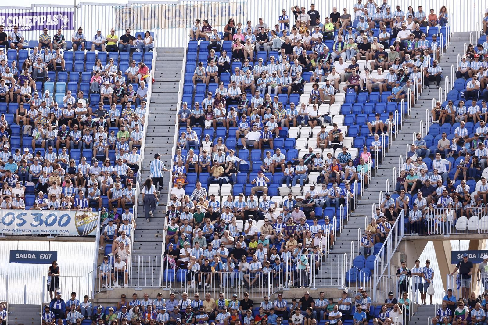 Búscate en las gradas de La Rosaleda durante el Málaga-Andorra