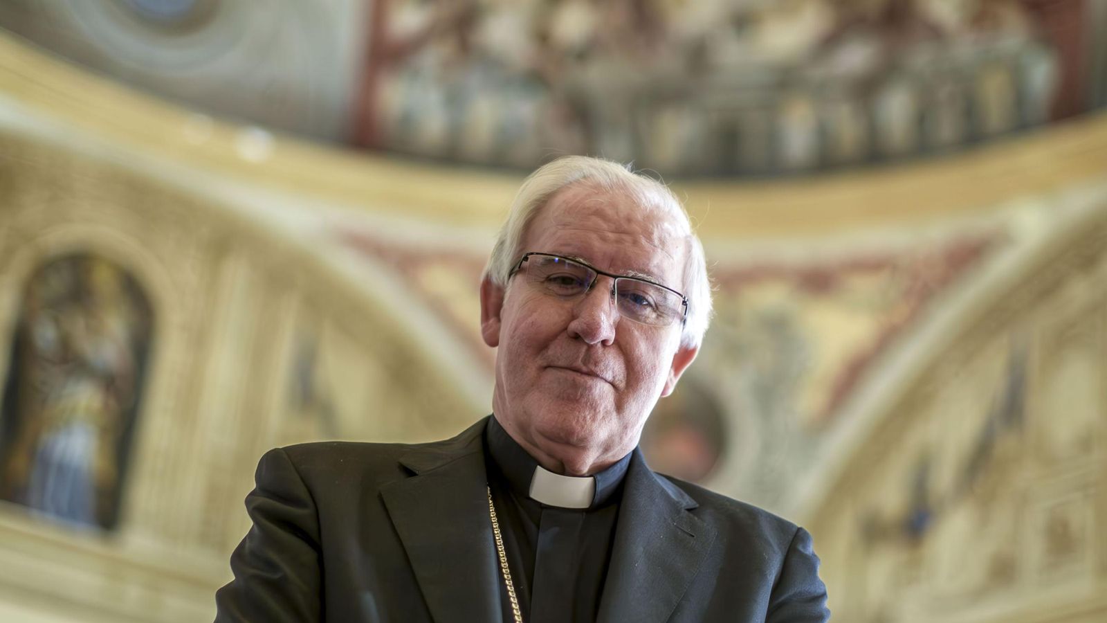 Monseñor Saiz, arzobispo de Sevilla.