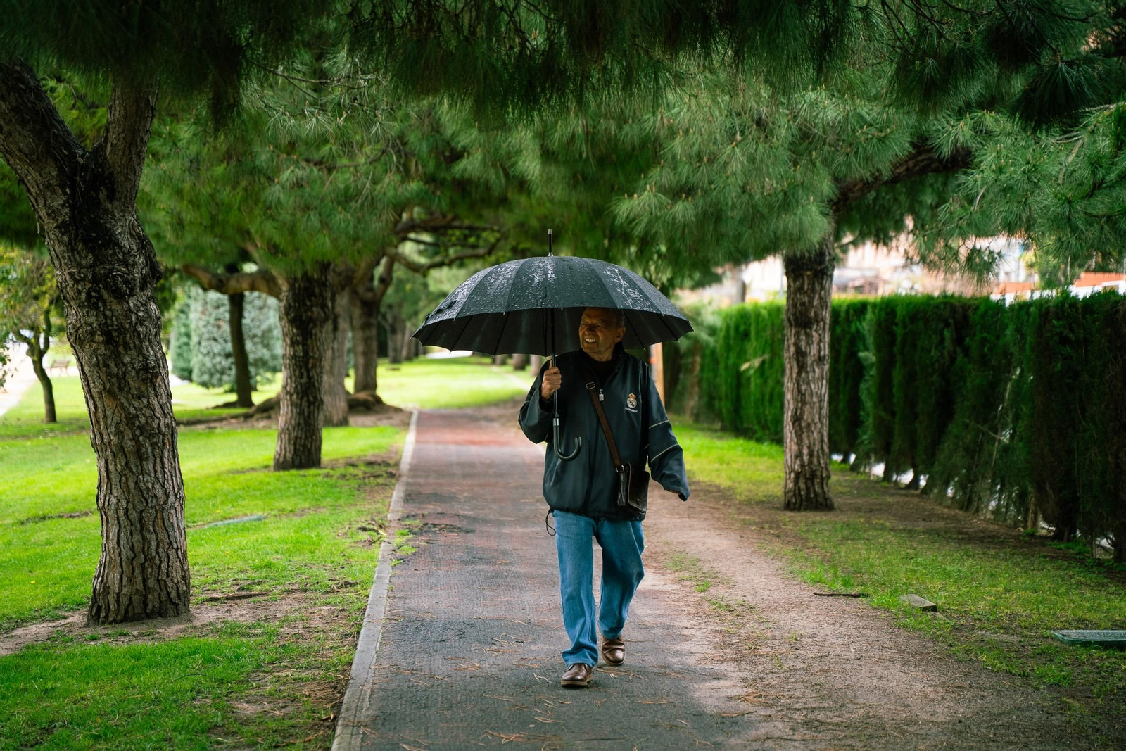 Imágenes del viernes 4 de abril en Huelva