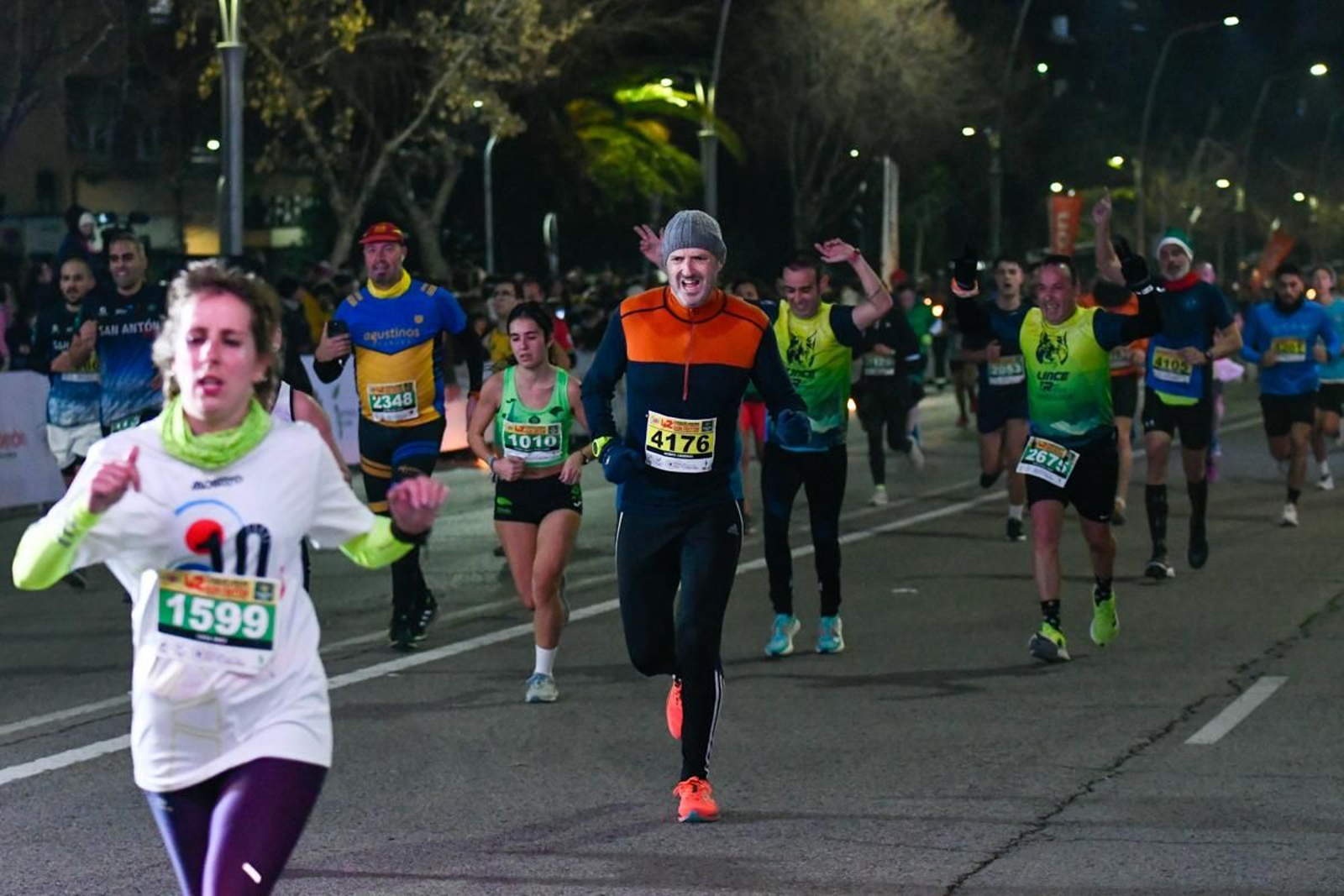 En imágenes: búscate en tu llegada a meta de la Carrera de San Antón 2025 (5)