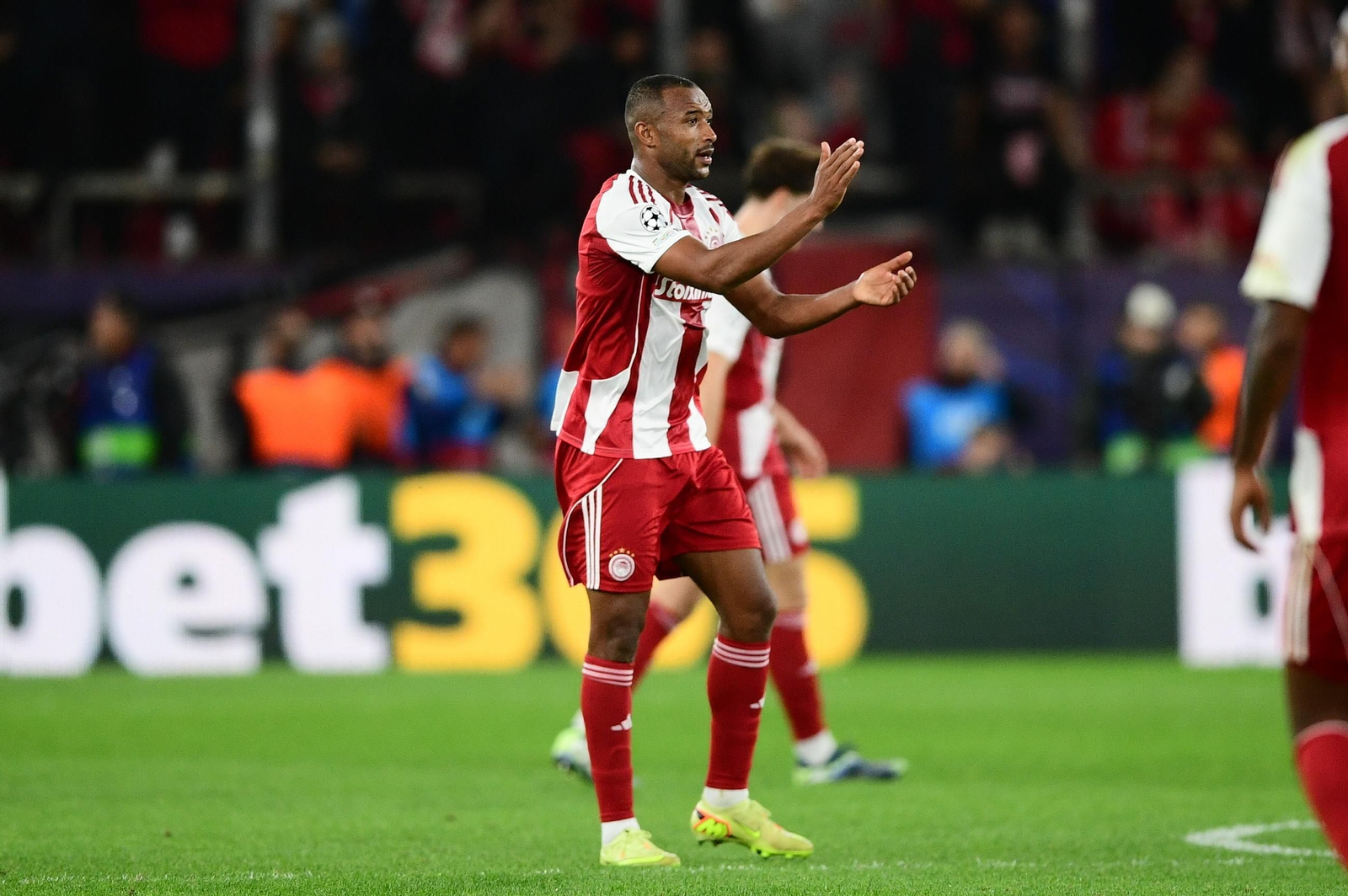 Las imágenes del Olympiacos-Real Madrid