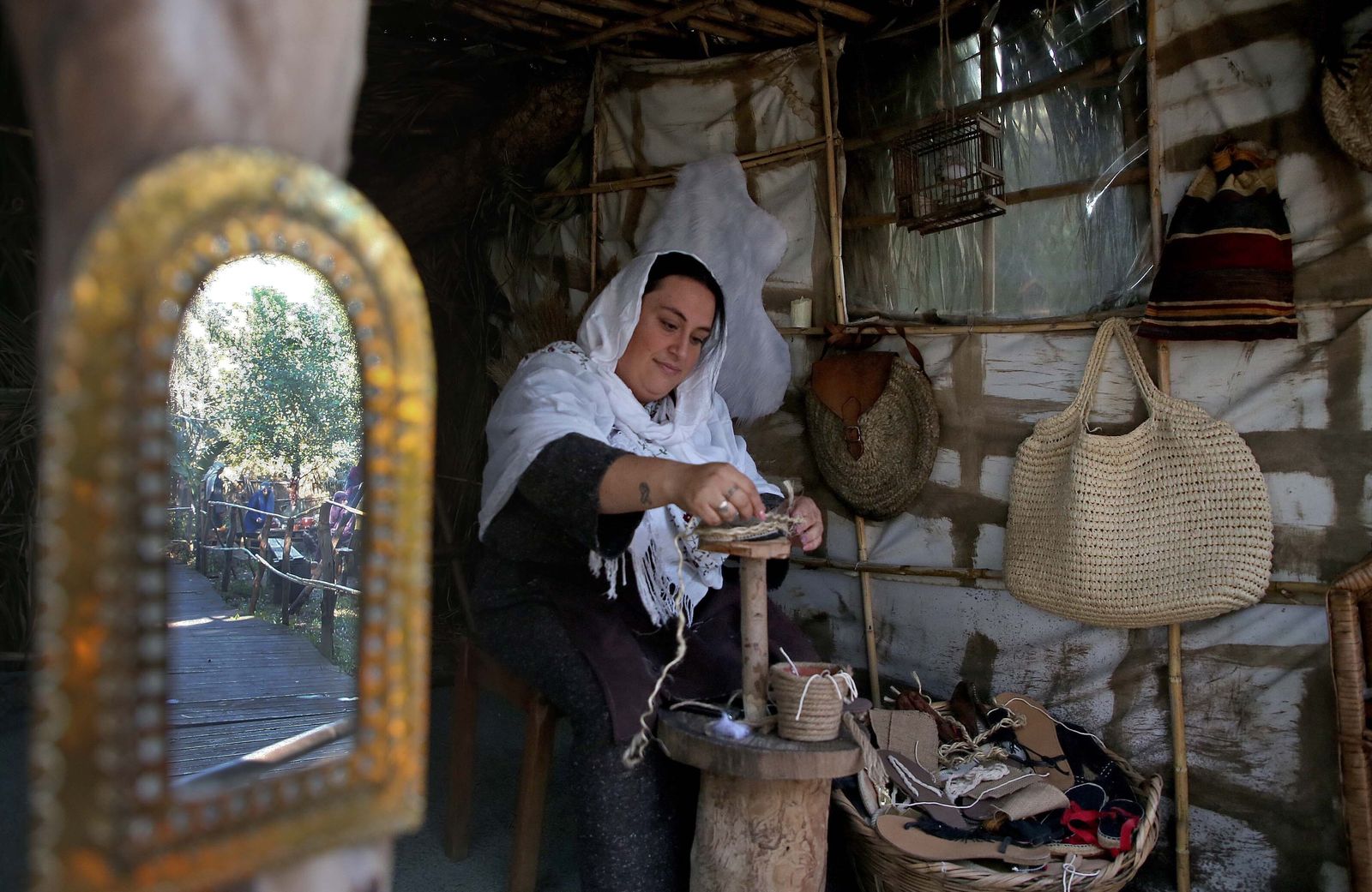 La inauguración del Belén Viviente de Pelayo, en imágenes