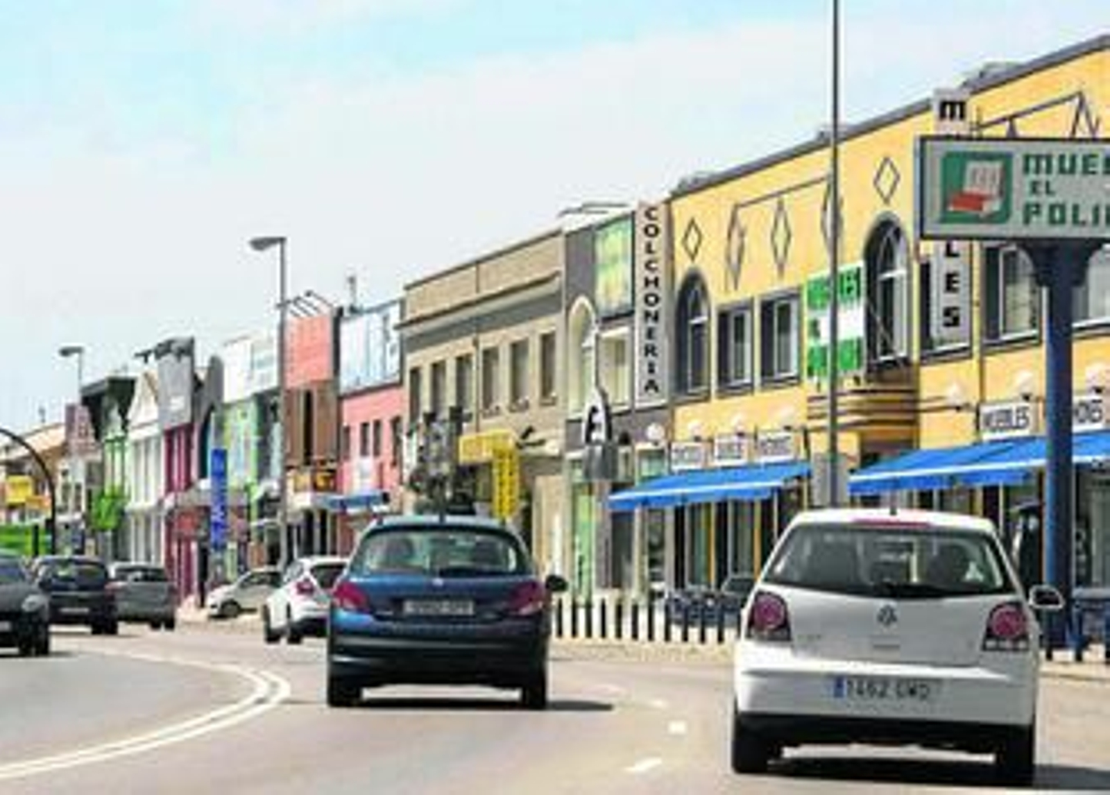 Vista general de la zona comercial de Urbisur, donde se produjeron los hechos.