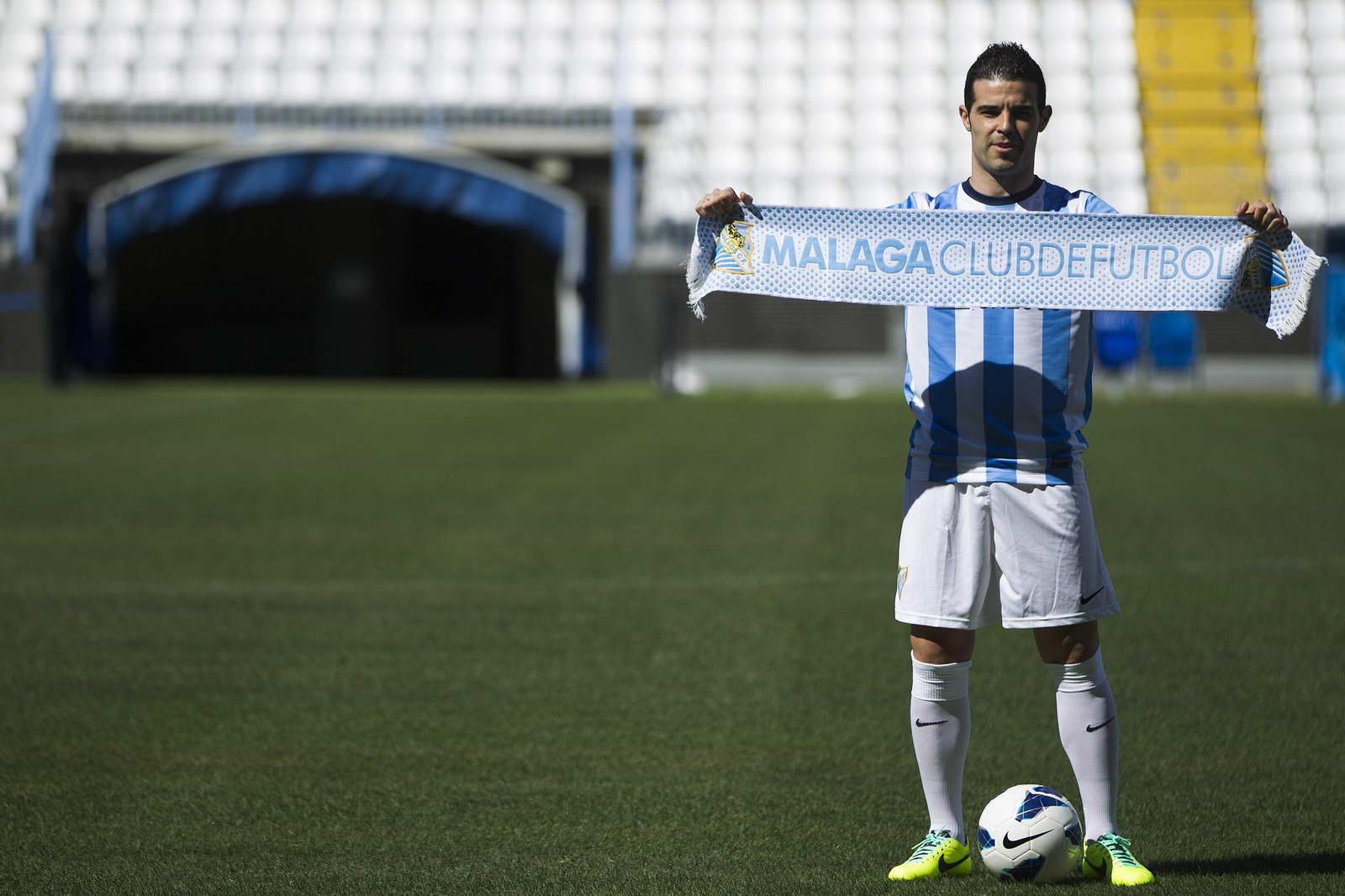 José Manuel Casado, en su presentación con el Málaga. José Manuel Casado, en su presentación con el Málaga.